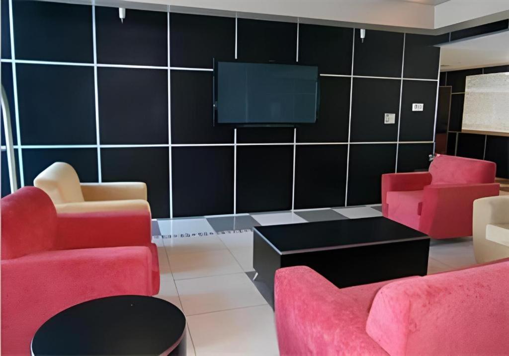 Travelodge By Wyndham Absecon Atlantic City Buitenkant foto